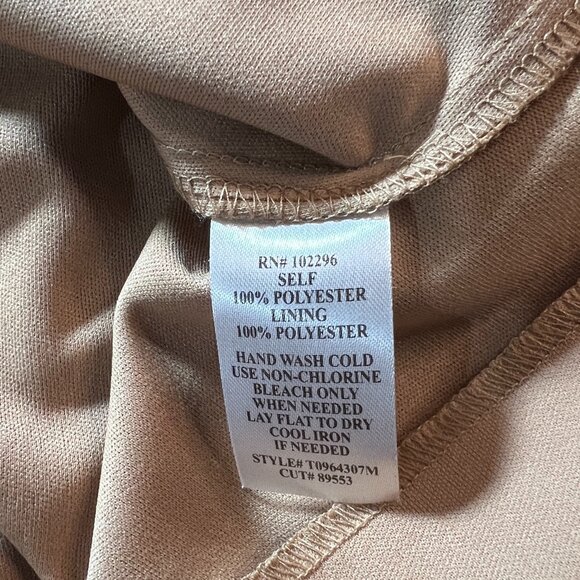 NEW📌Combine Classic Black & Rich Gold Accents = Dress for a Variety of Occasion - Picture 13 of 15